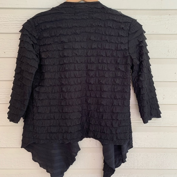 Black ruffle cardigan jacket - Picture 4 of 4